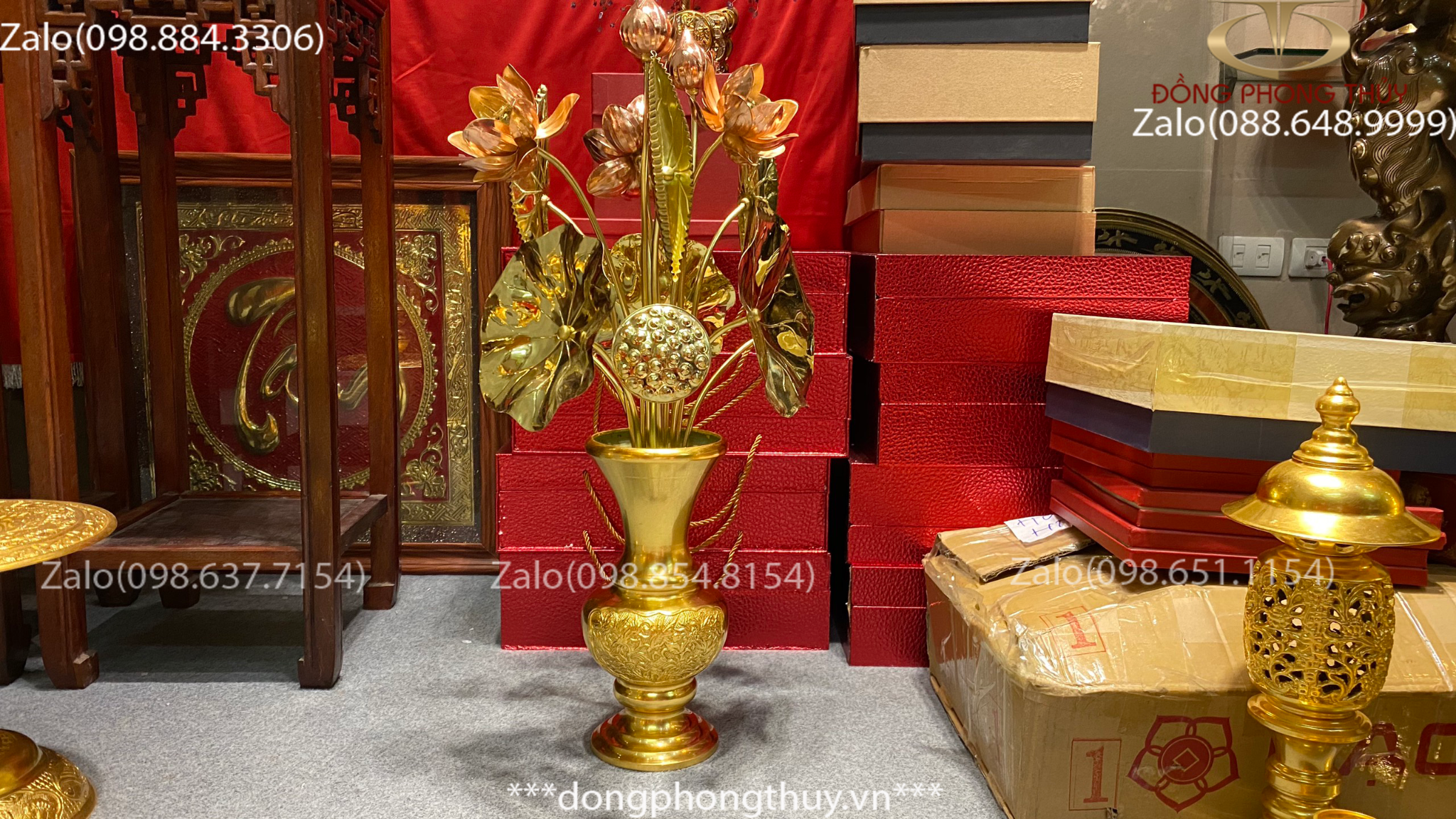 Lọ hoa bằng đồng mạ vàng 24k