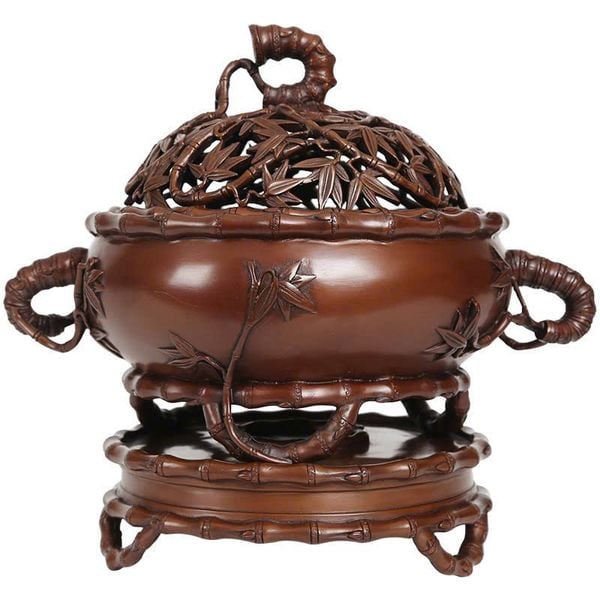 Lư đốt trầm trúc Ngang 22cm, rộng 17cm, cao 19,5cm, đường kính 14cm, độ sâu lò 5cm, nặng 6kg