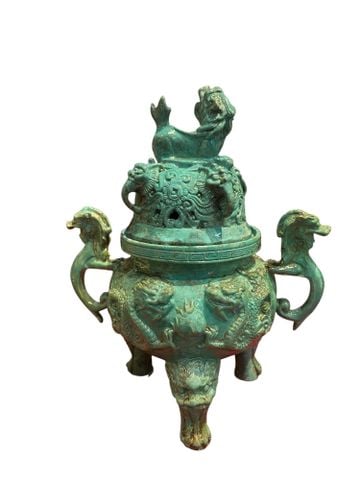 Lư xông trầm nắp nghê xanh rêu bằng đồng 18cm