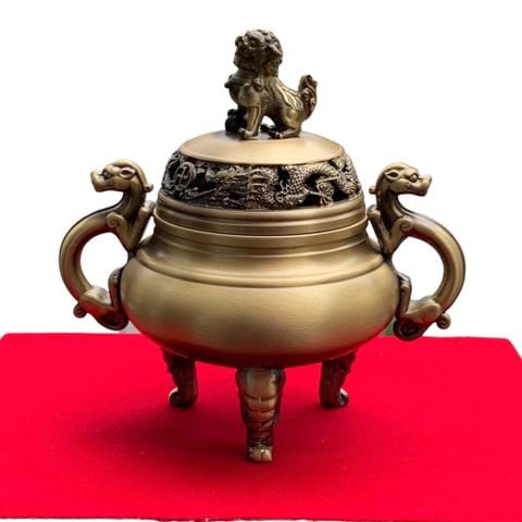 Lư xông trầm nắp nghê bằng đồng cao 14 ngang 14 sâu 9.5cm