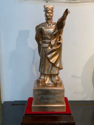 Tượng Lý Thường Kiệt đồng đỏ khảm tam khí cao 70cm