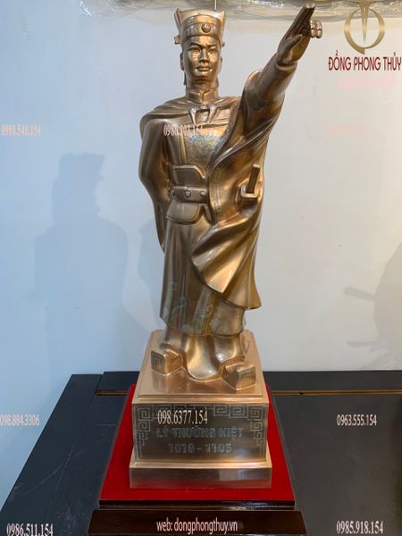 Tượng Lý Thường Kiệt đồng đỏ khảm tam khí cao 70cm