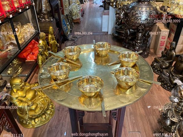 Mâm bát đũa Đại Bái bằng đồng