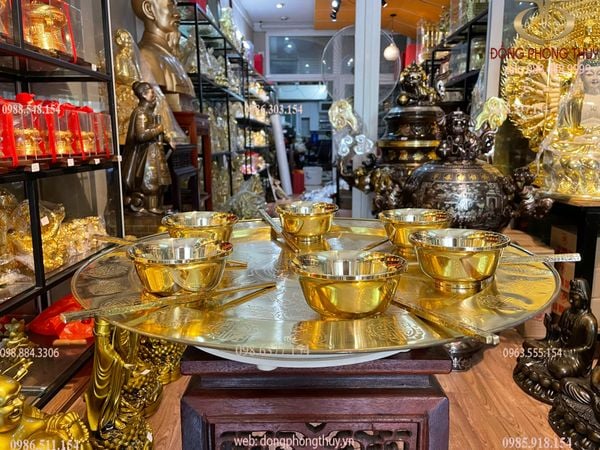 Mâm bát đũa Đại Bái bằng đồng