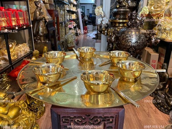 Mâm bát đũa Đại Bái bằng đồng