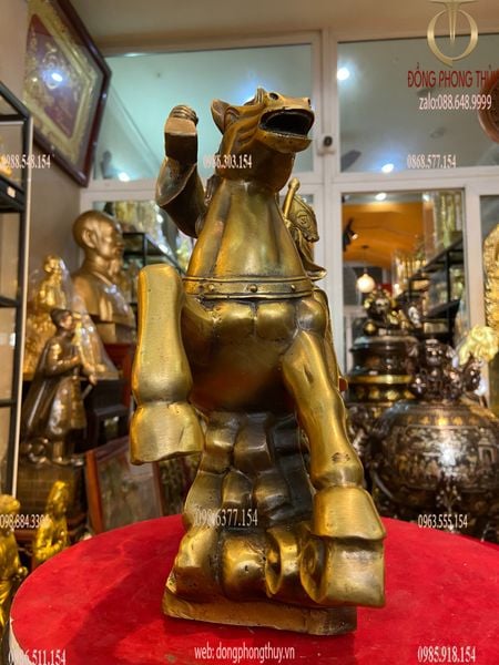 Mã thượng phong hầu bằng đồng cao 36cm