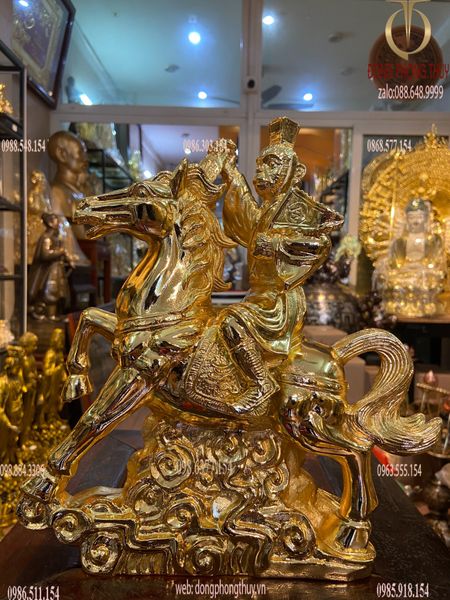 Mã thượng phong hầu bằng đồng mạ vàng 24K