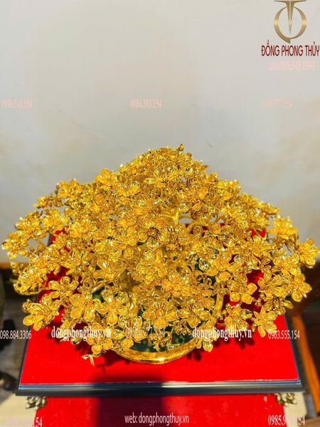 Cây mai bằng đồng mạ vàng 24k