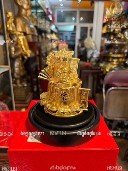 Mèo thần tài mạ vàng 24k 14x14x19cm