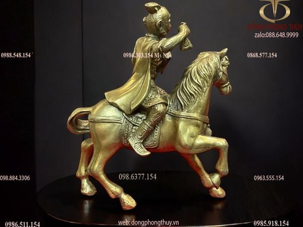 tượng mã thượng phong hầu cao 21.5cm