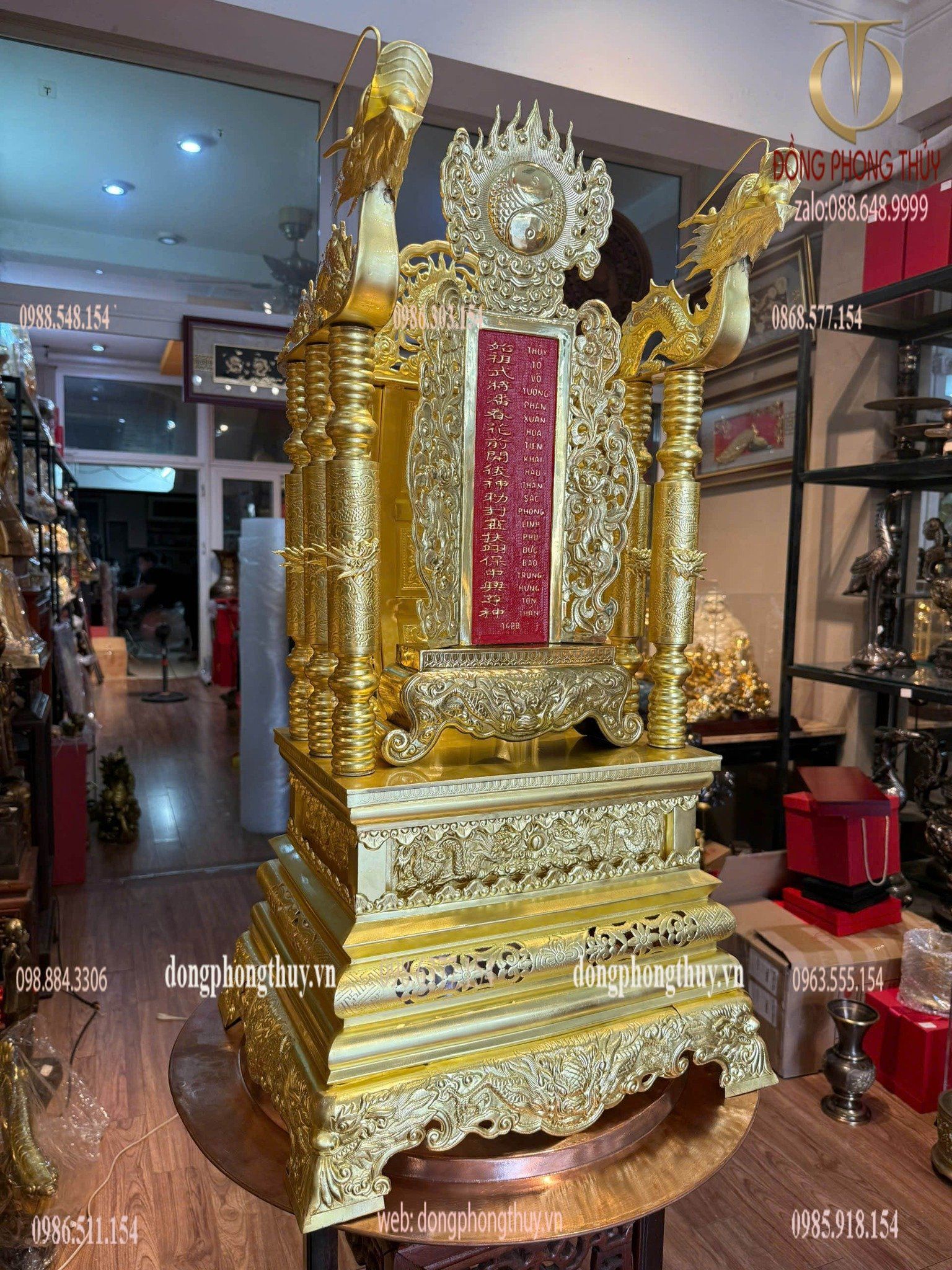 Ngai thờ + bài vị thờ bằng đồng