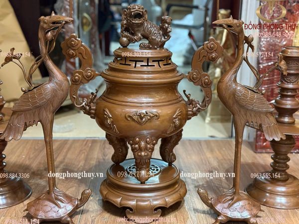 Bộ đỉnh đồng thờ Ngũ sự dơi cao 60cm nặng 33kg màu cổ