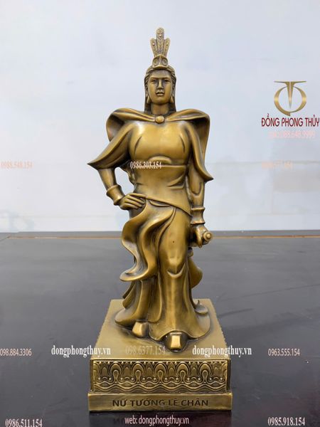 Tượng nữ tướng Lê Chân