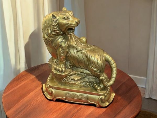 tượng hổ giáp tiền cỡ lớn cao 27cm