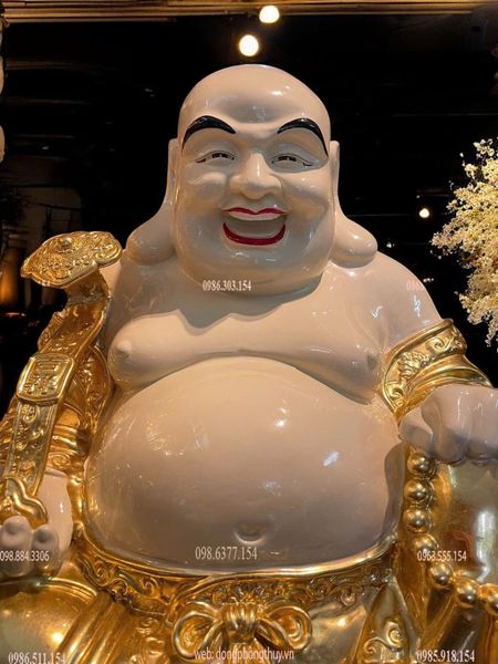 Tượng phật Di Lặc tọa đài sen dát vàng vẽ màu cao 50, nặng 24,5kg