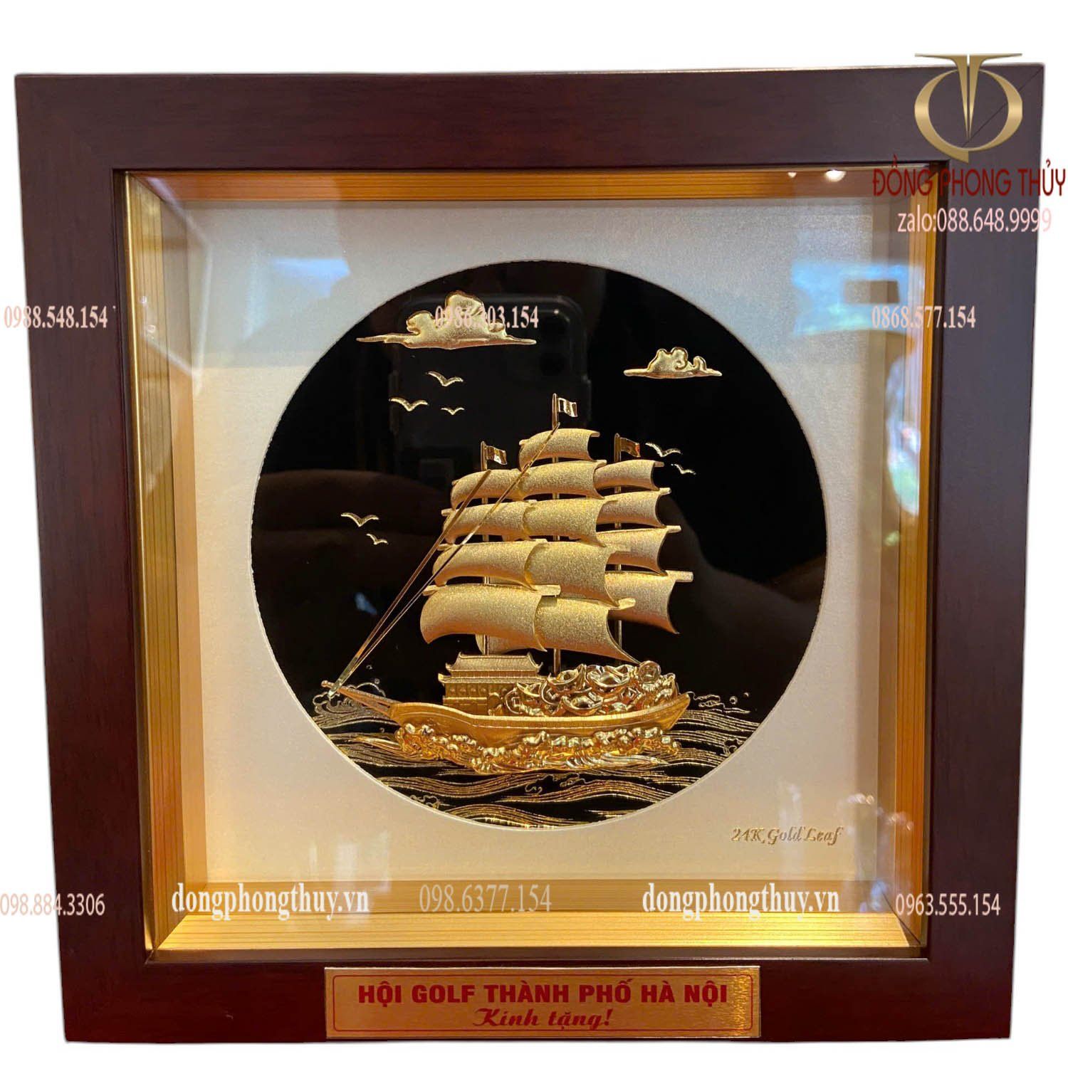 Quà tặng doanh nghiệp: Mô hình thuyền buồm để bàn