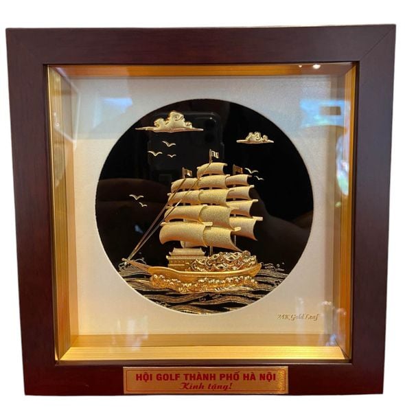 Tranh mạ vàng:  thuyền buồm mạ vàng 20x20x3,5cm