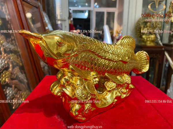 Quà tặng sếp: Tượng cá chép hóa rồng bằng đồng dát vàng 24k
