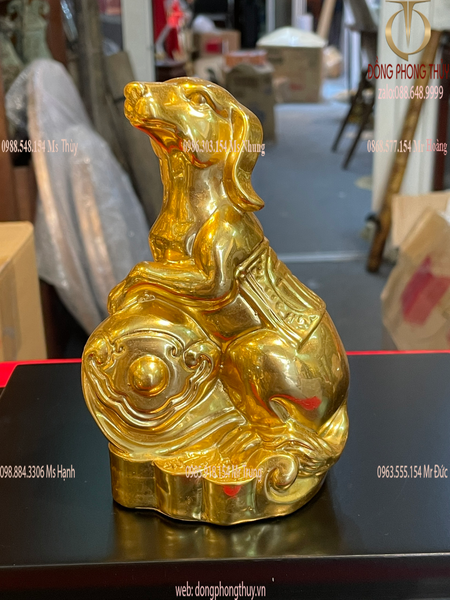 Quà tặng sếp: Tượng chó phong thủy bằng đồng dát vàng 24k