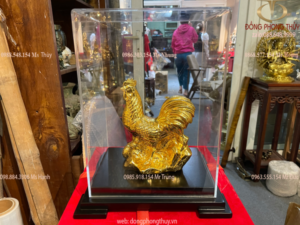 Quà tặng mạ vàng : Tượng gà phong thủy bằng đồng dát vàng 24k