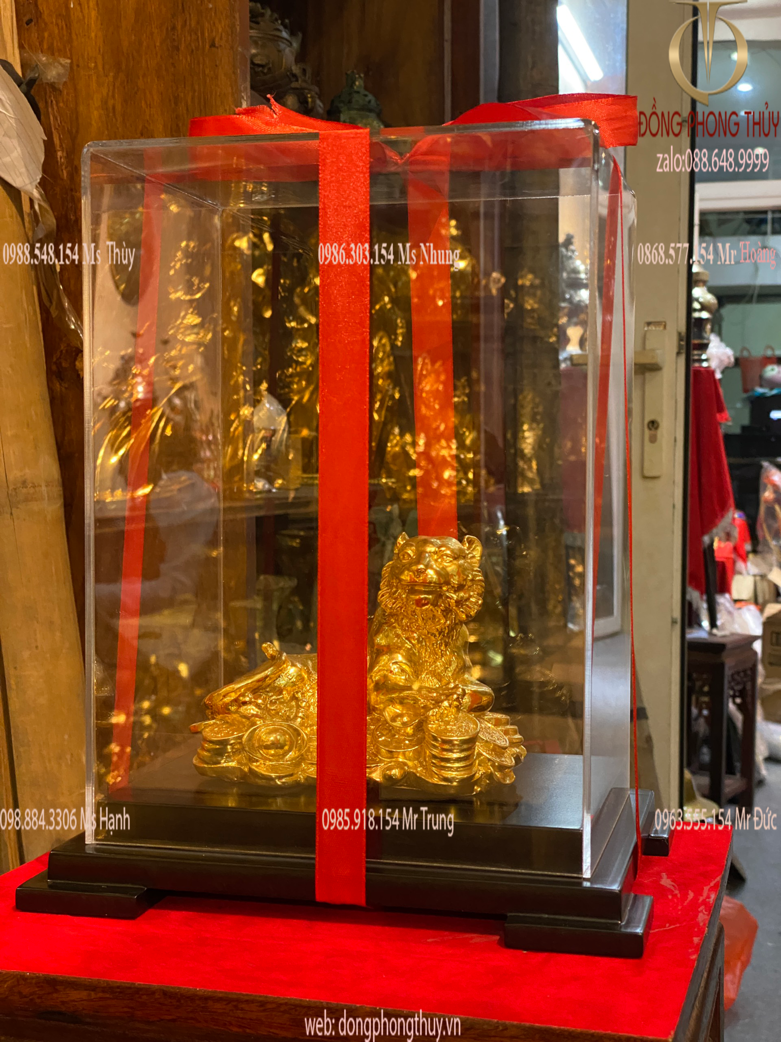 Quà tặng sếp: tượng hổ nằm mạ vàng 24k bằng đồng