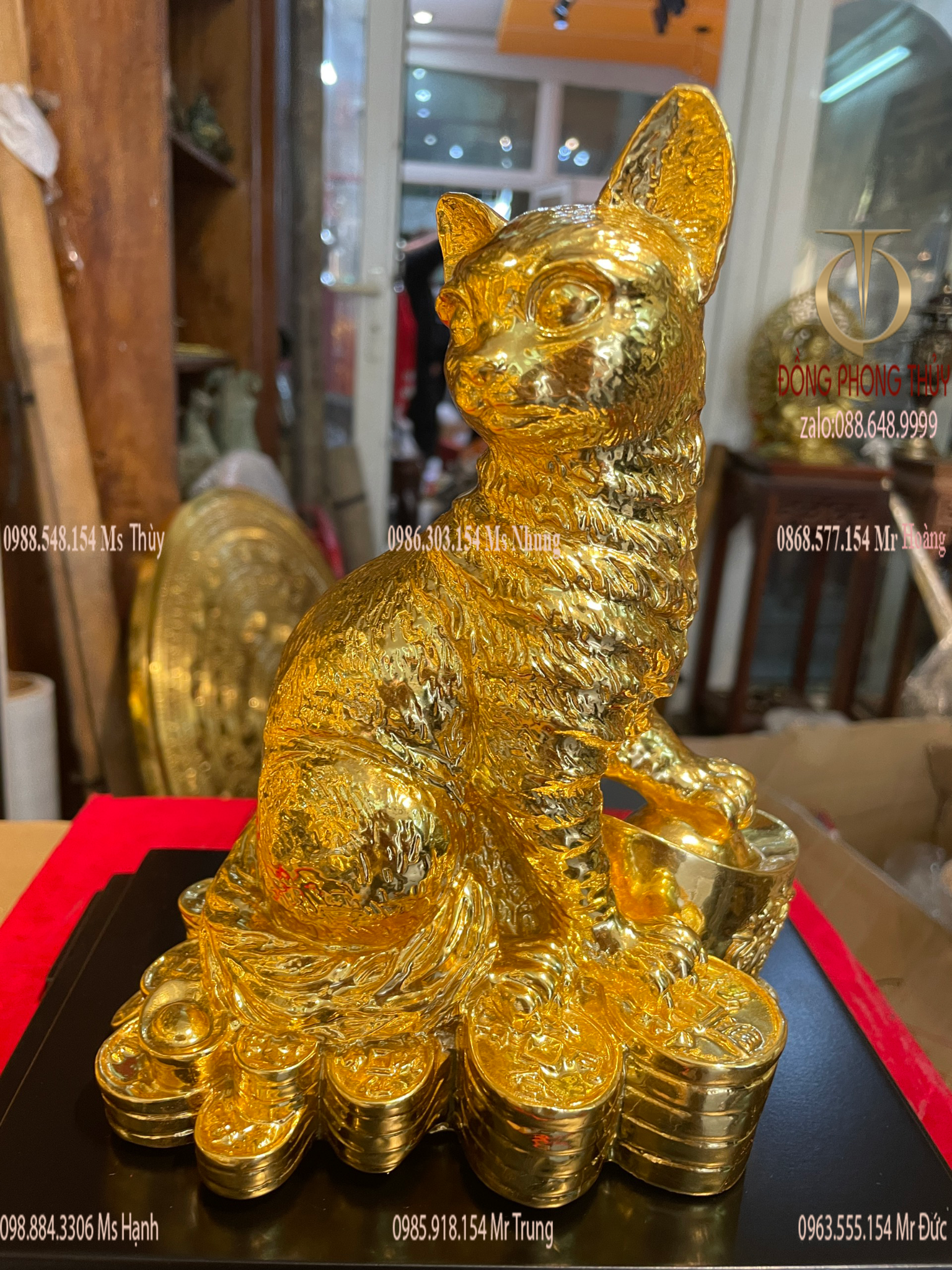 Quà tặng: Tượng mèo mạ vàng bằng đồng