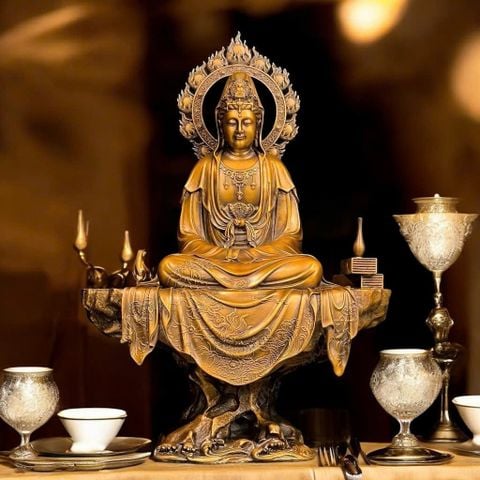 Tượng Quan Âm ngồi bệ đá bằng đồng vàng nguyên chất xi hun