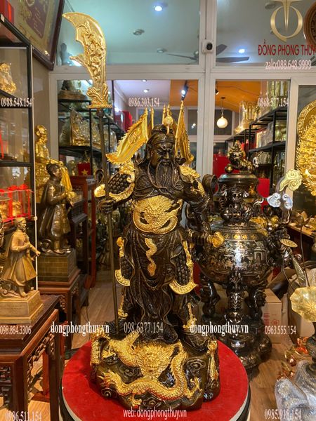 Tượng Quan Công bằng đồng dát vàng 24k