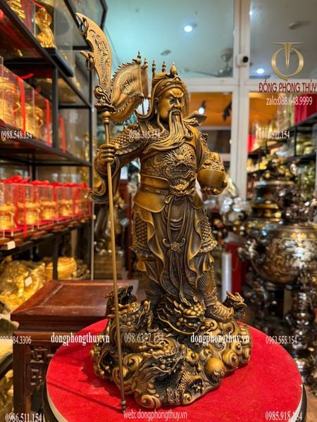 Tượng Quan Công ngũ cờ bằng đồng Cao 40 ngang 23 sâu 15 nặng 9,6kg