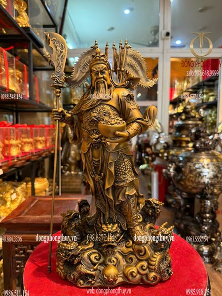 Tượng Quan Công ngũ cờ bằng đồng Cao 40 ngang 23 sâu 15 nặng 9,6kg