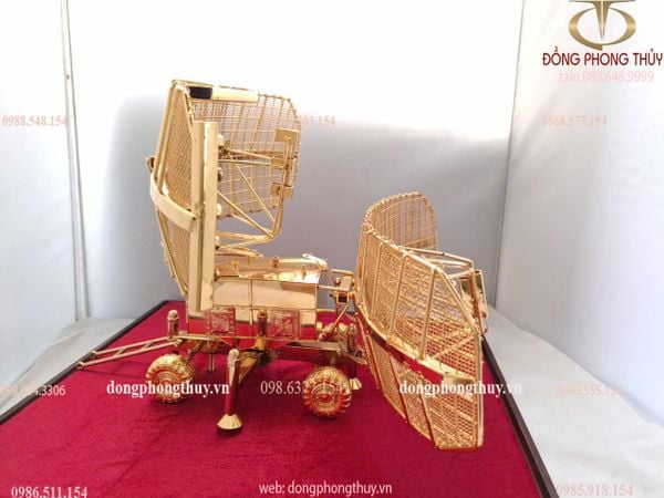 Mô hình đài radar P-35/37 