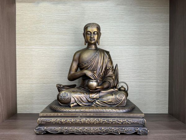 Tượng Sivali bằng đồng cao 40 ngang 36 sâu 26 màu hun nâu