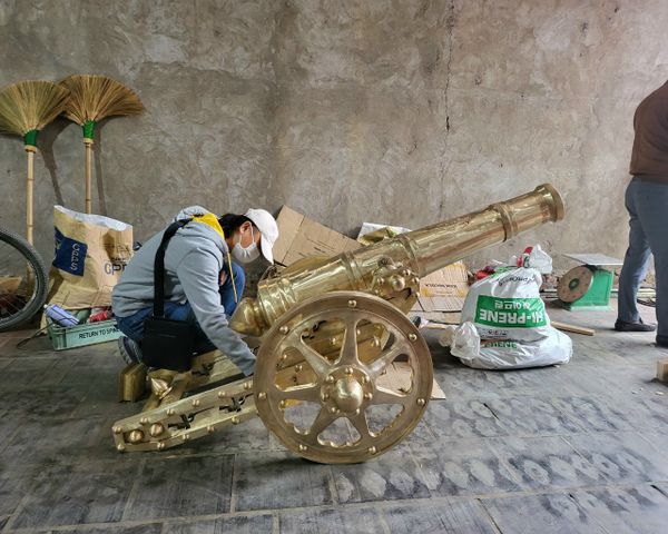 Súng đại bác thần công bằng đồng nặng 500kg