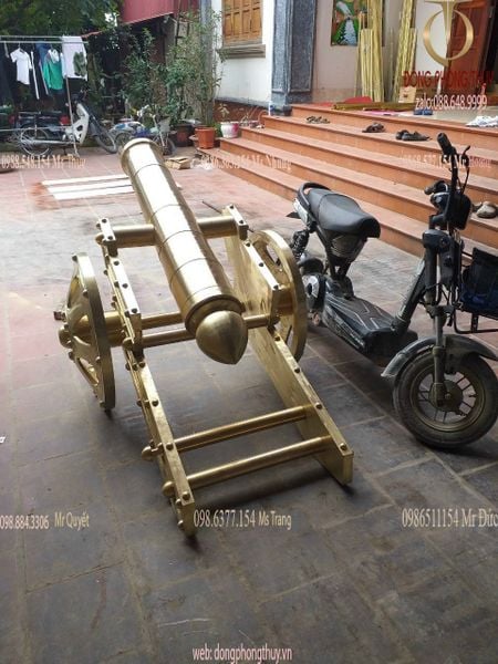 Đại pháo Súng thần công cỡ to nặng 200kg