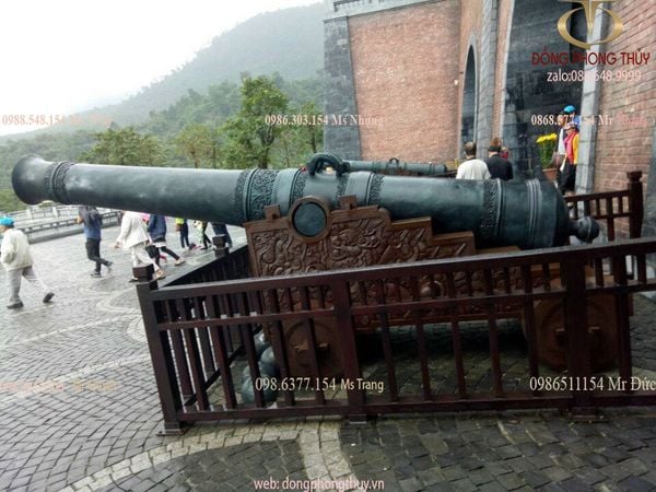 Đại pháo Súng thần công cỡ to nặng 200kg