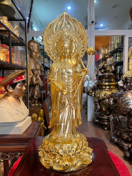 Tượng Đại Thế Chí đứng bằng đồng dát vàng 24K Cao 40