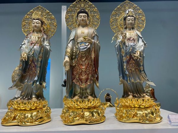 Tượng tây Phương tam thánh đứng dát vàng 24k vẽ gấm tới lá đề 54cm