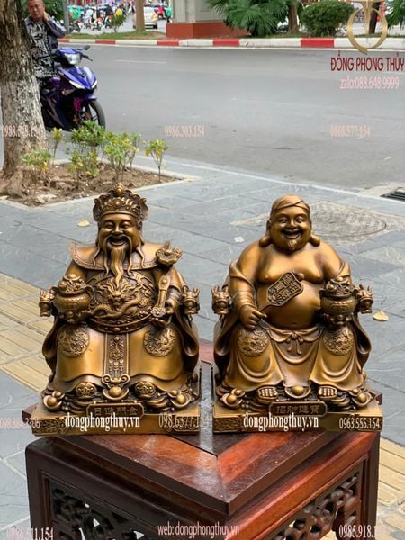 Thần tài thổ địa bằng đồng cao 25cm ngang 18cm sâu 16cm nặng 12,5kg