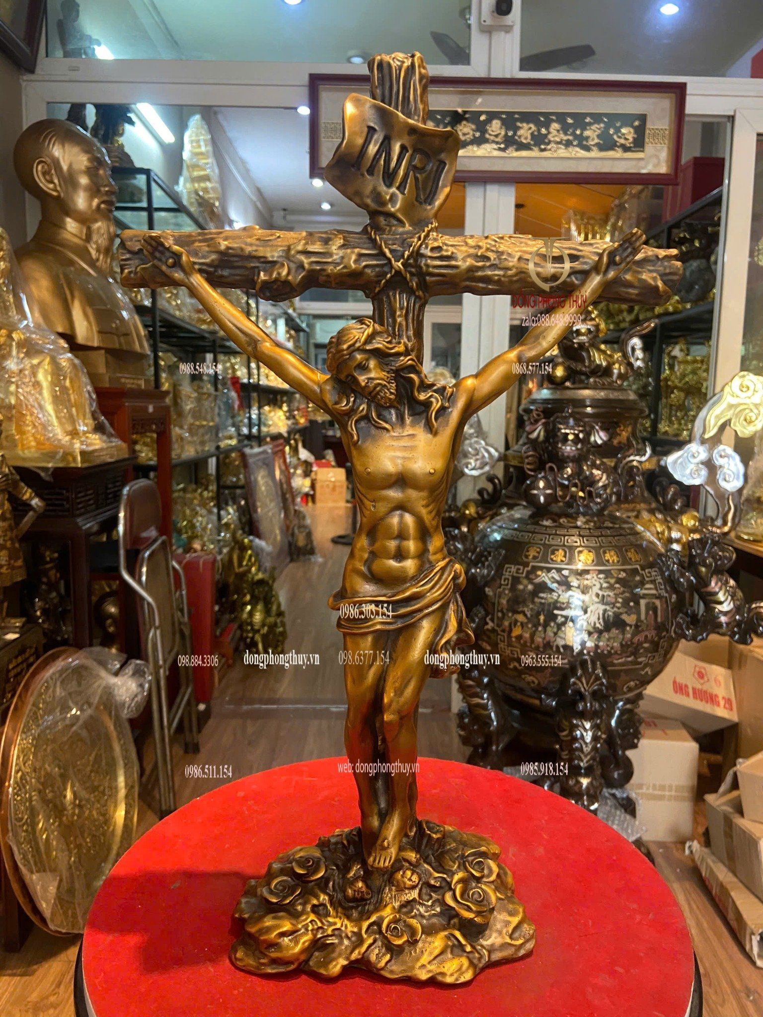 Thánh giá bằng đồng