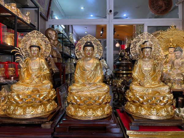 Tây Phương Tam Thánh lá đề bằng đồng dát vàng 24K vẽ màu cao cấp