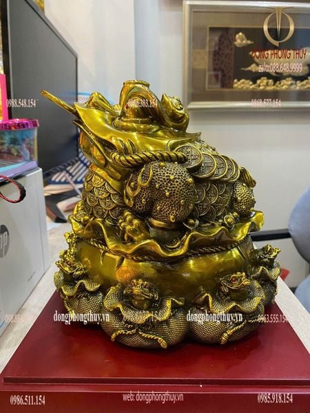 Thiềm thừ bằng đồng -cóc ba chân