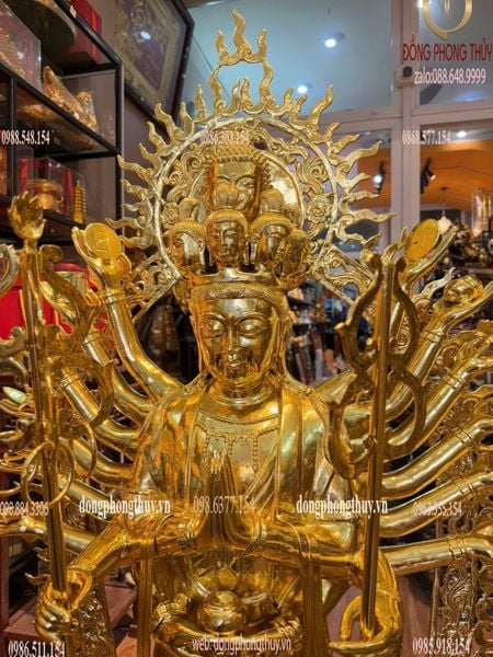Thiên Thủ Thiên Nhãn bằng đồng dát vàng Cao 1m37 ngang 40 sâu 35