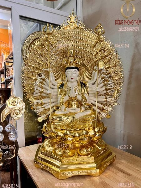 Thiên thủ thiên nhãn 1m3 bằng đồng dát vàng vẽ màu da