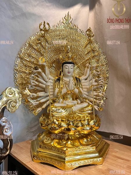Thiên thủ thiên nhãn 1m3 bằng đồng dát vàng vẽ màu da