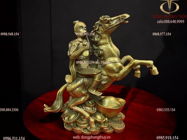 tượng mã thượng phong hầu  bằng đồng