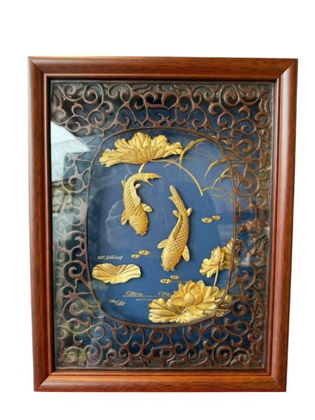 Tranh cá chép hoa sen bằng đồng mạ vàng 24k 25x32cm