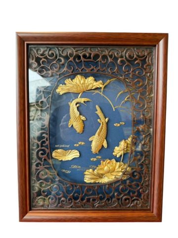 Tranh cá chép hoa sen bằng đồng mạ vàng 24k 25x32cm