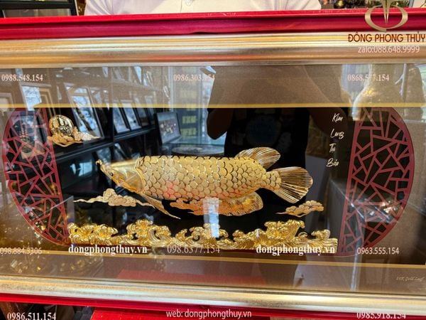 Tranh cá Kim Long Tụ Bảo mạ vàng 24k 42x90x7cm
