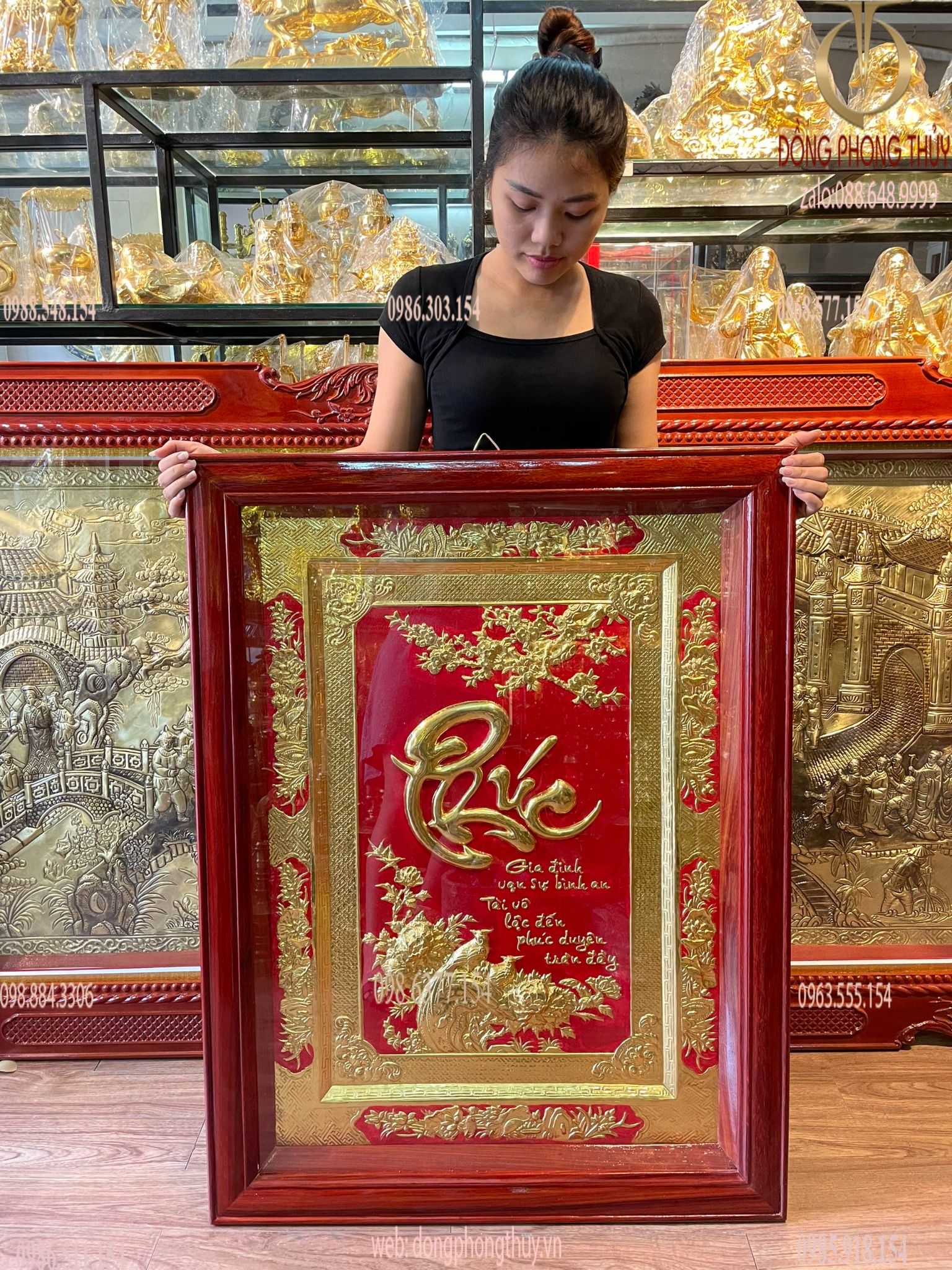 Tranh chữ Phúc bằng đồng dát vàng 24k