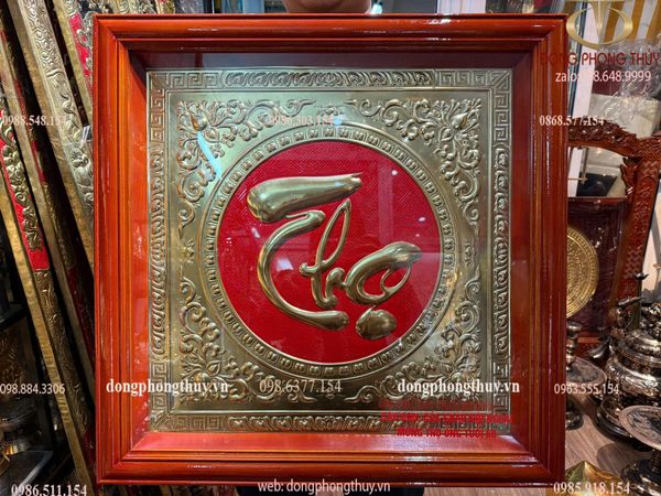 Tranh chữ Thọ bằng đồng khung gỗ 68,5*68,5cm